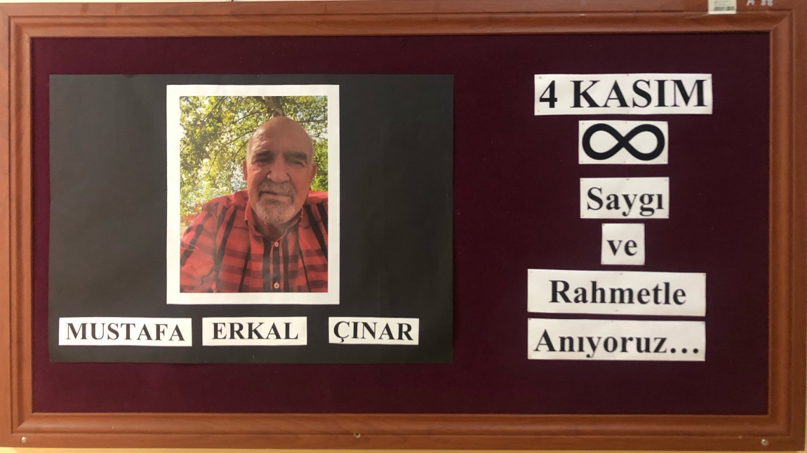 Rahmetli Okul Müdürümüz Mustafa Erkal ÇINAR'ı saygıyla anıyoruz.